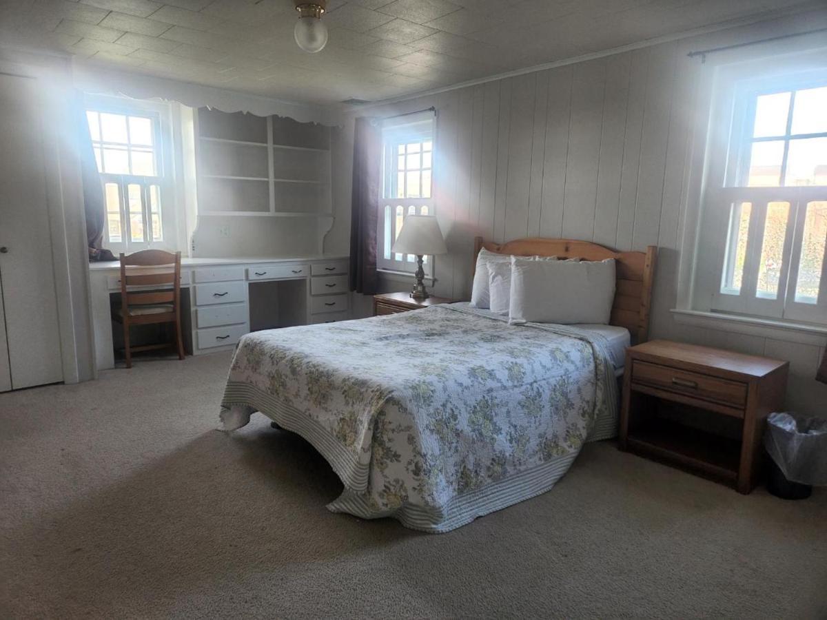 Spruce Lane Lodge&Cottages Smoketown  Esterno foto