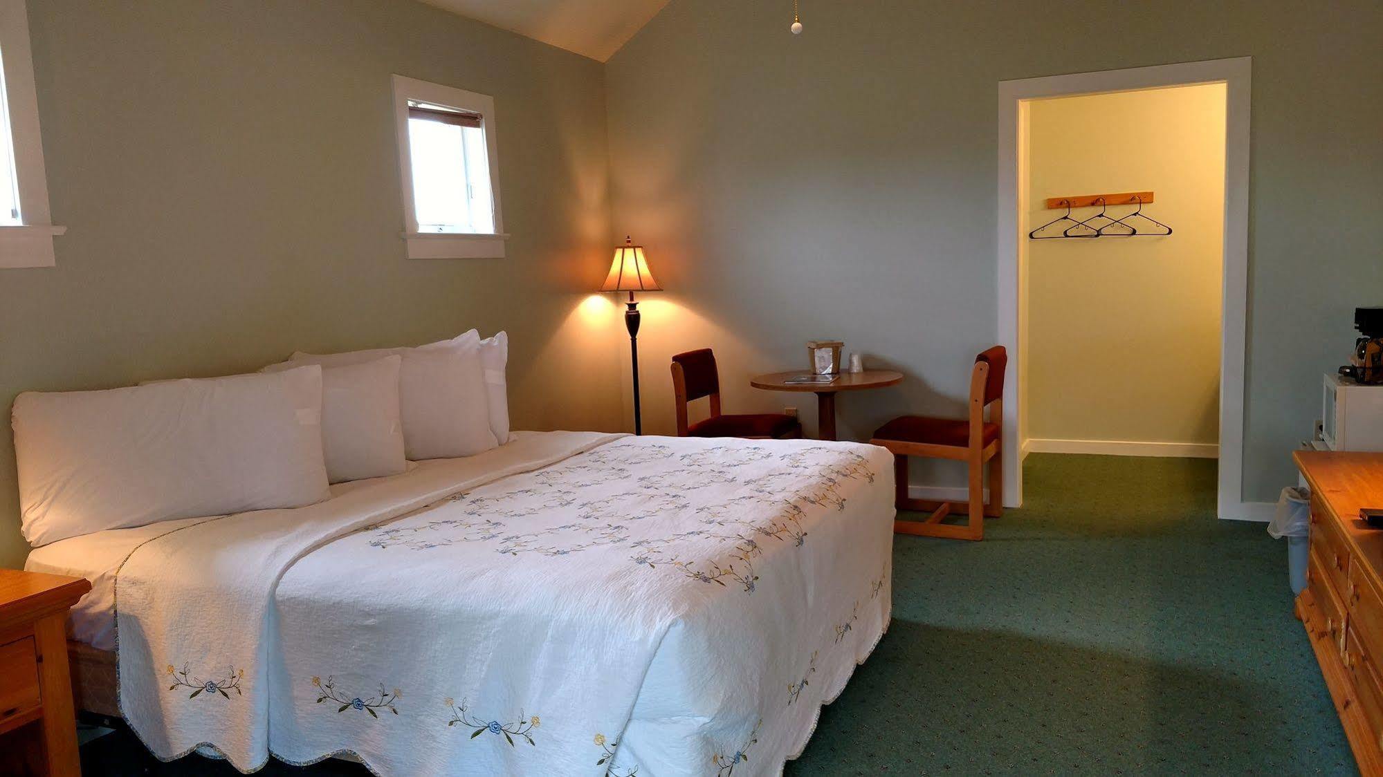 Spruce Lane Lodge&Cottages Smoketown  Esterno foto