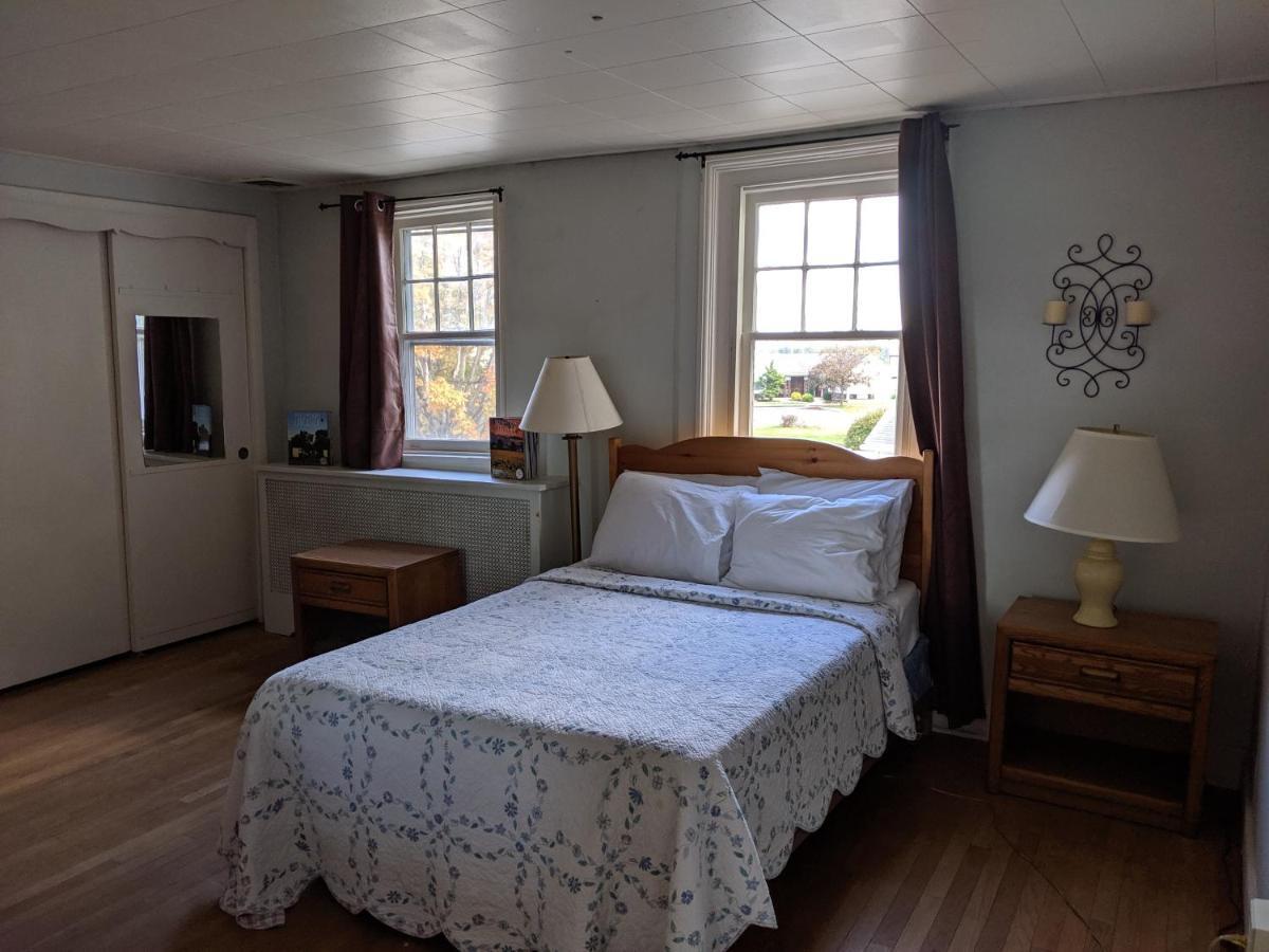 Spruce Lane Lodge&Cottages Smoketown  Esterno foto